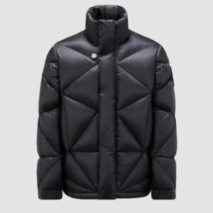 [국내배송]몽클레어 x 퍼렐 윌리엄스 오크 쇼트 다운 자켓