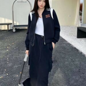 [국내배송]미우미우 수입 저지 카라집업 & 스커트 SET