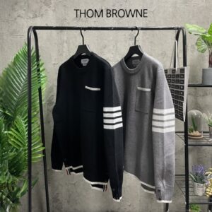 [국내배송]톰브라운 포켓 울니트