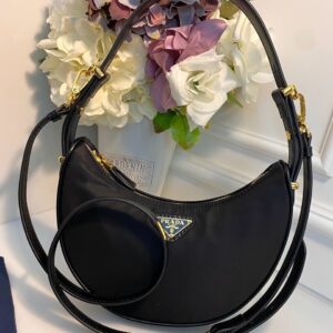 [국내배송]프라다 아르케 리나일론 숄더