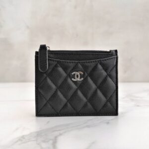 [국내배송]샤넬 클래식 지퍼 카드지갑 캐비어 블랙 은장
