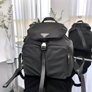 [국내배송]프라다 포코노 나일론 백팩 1BZ070