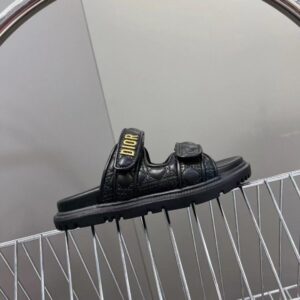 [국내배송]디올 블랙 퀼트 까나쥬 뮬 슬리퍼(최상위버전)