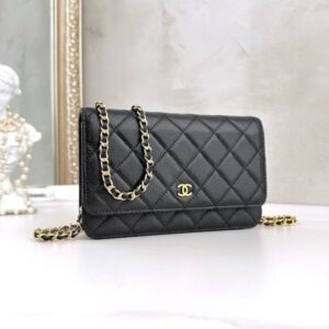 [국내배송]샤넬 클래식 WOC 캐비어 블랙 금장