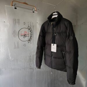 [국내배송]몽클레어 베스브레 패딩 자켓