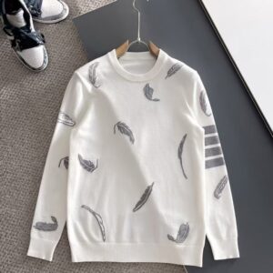 [국내배송]톰브라운 2025ss TB 깃털자수 니트