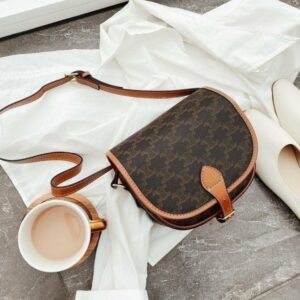 [국내배송]셀린느 퀴르 풀코백