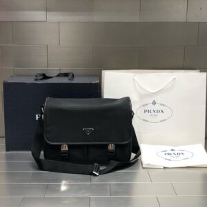 [국내배송]프라다 리나일론 사피아노 가죽 숄더백